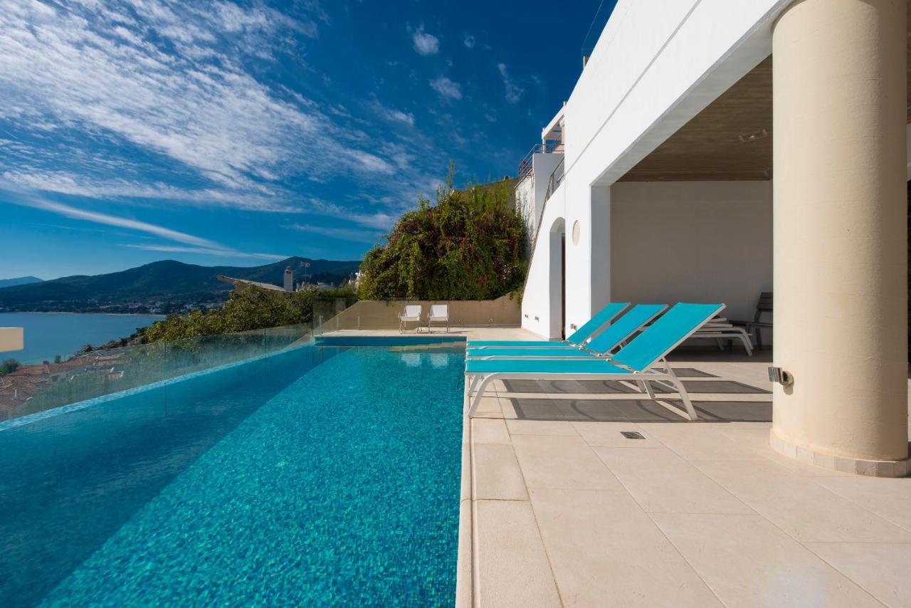 Villa Evian PalaiónTsiflíkion Екстериор снимка